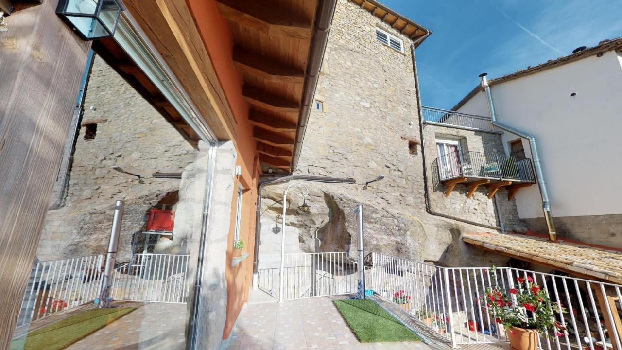Casa Rural La Abadia-Apartamentos เกราส์ ภายนอก รูปภาพ